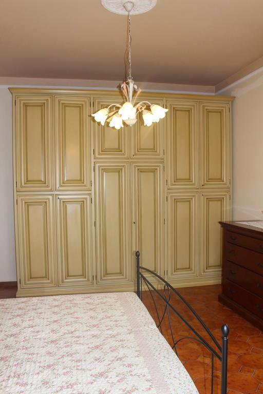 House In Caramagna Apartment Imperia Cameră foto